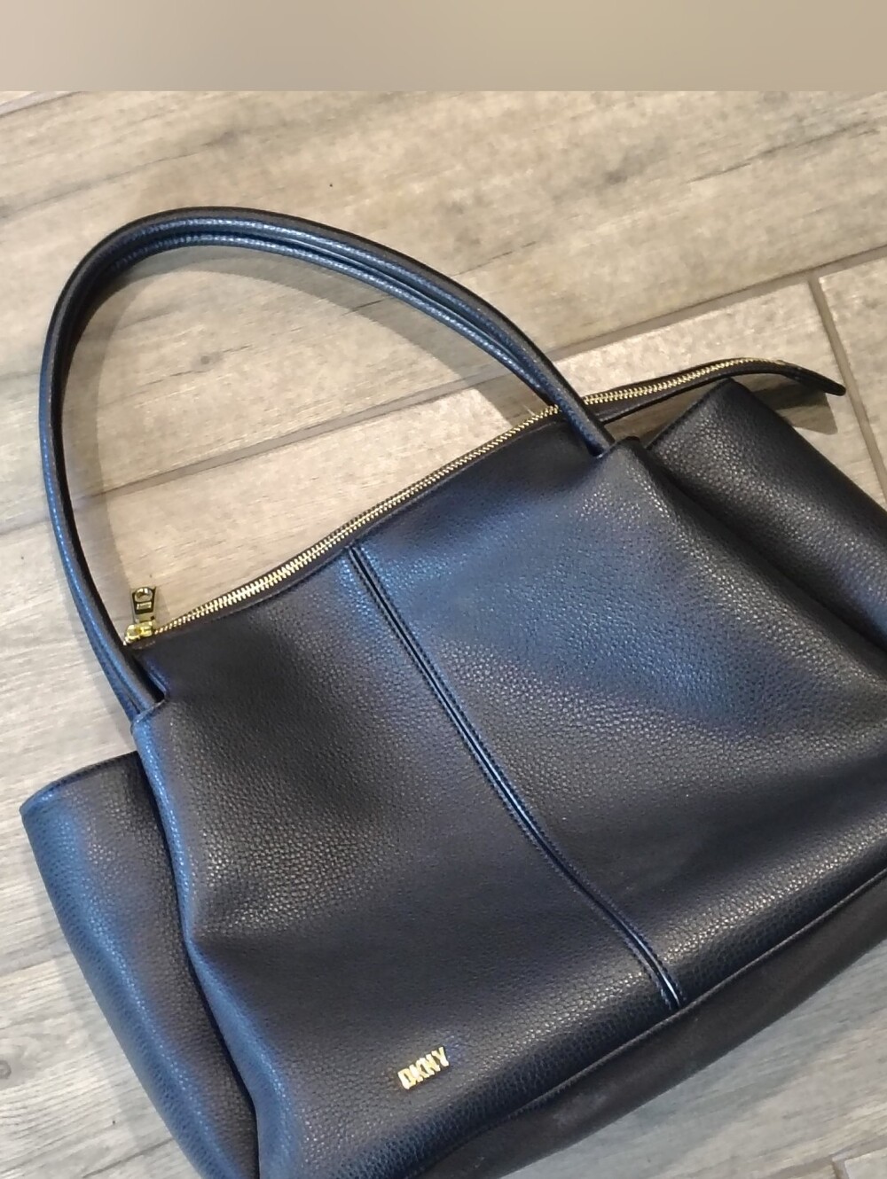 DKNY Black Pebbled Leather Shoulder Tote Bag with change purse